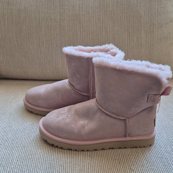 UGG Women's Boots - Picture 4 of 5